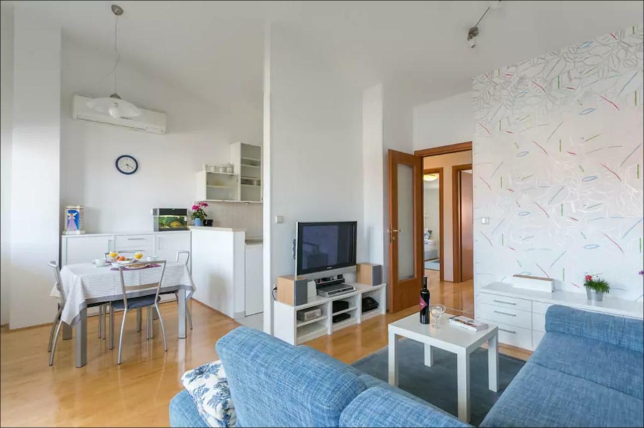 Coral Beach Apartment Дубровник Екстериор снимка