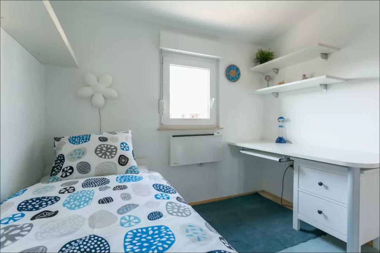 Coral Beach Apartment Дубровник Екстериор снимка